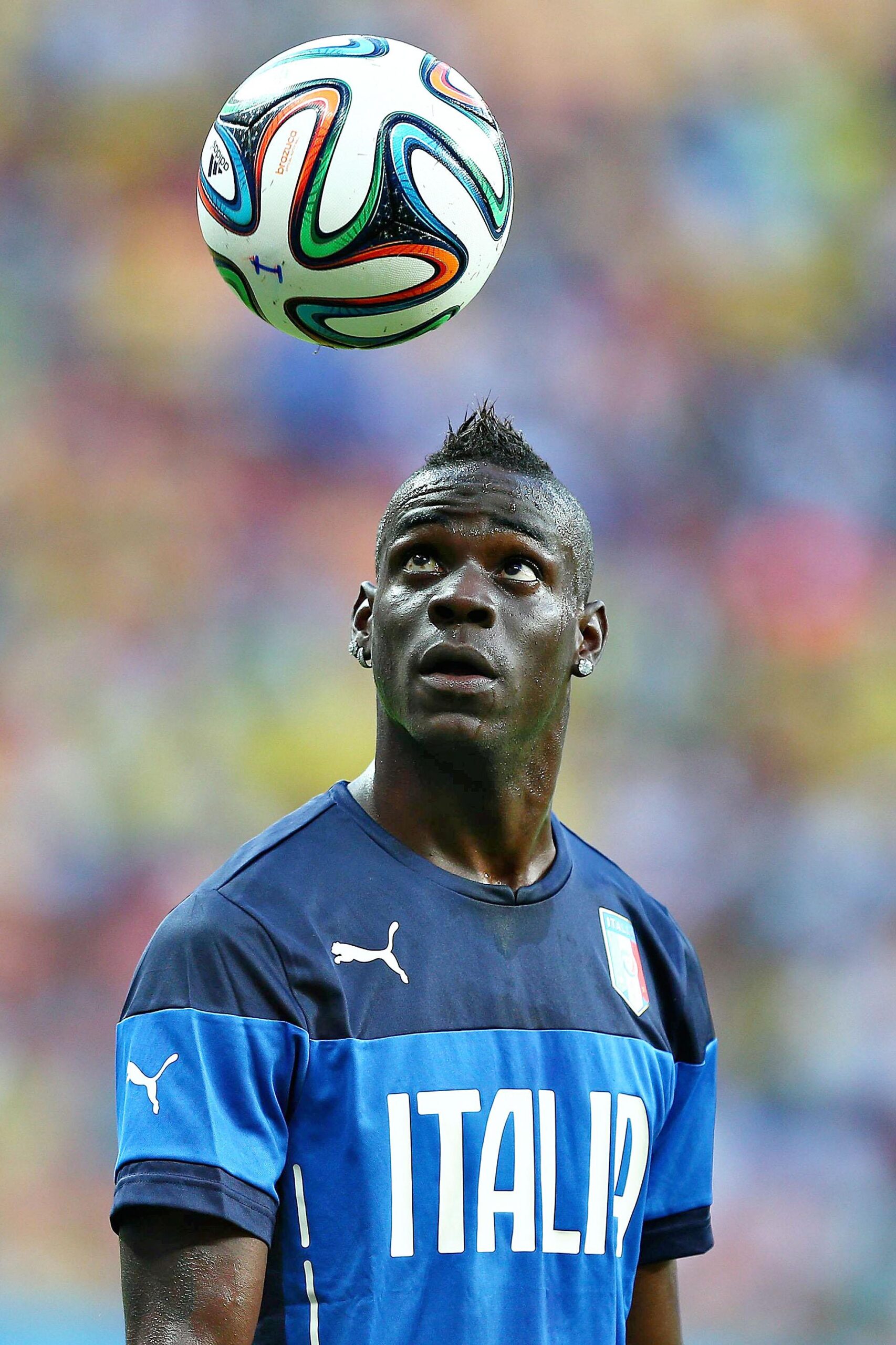 balotelli pallone italia giugno 2014 ifa scaled