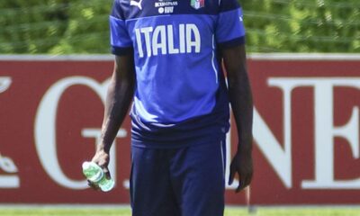 balotelli mario palleggio allenamento italia maggio 2014