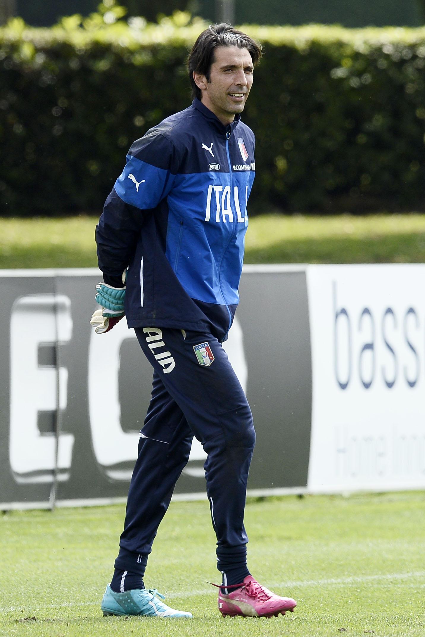 buffon felpa allenamento italia giugno 2014 ifa
