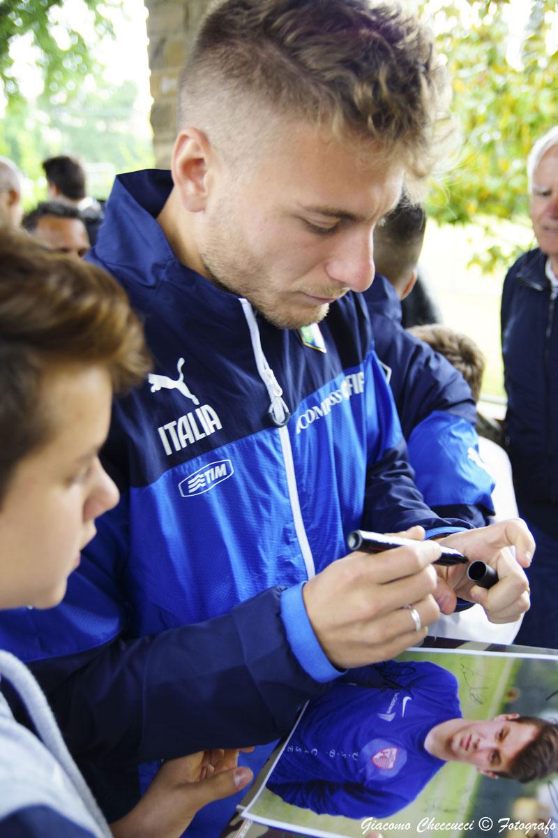 immobile ciro autografo tifosi italia maggio 2014 jpg