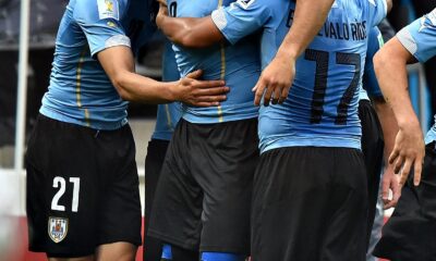 uruguay gruppo esulta giugno 2014 ifa