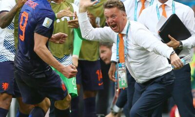 van persie van gaal sultano olanda away giugno 2014 ifa