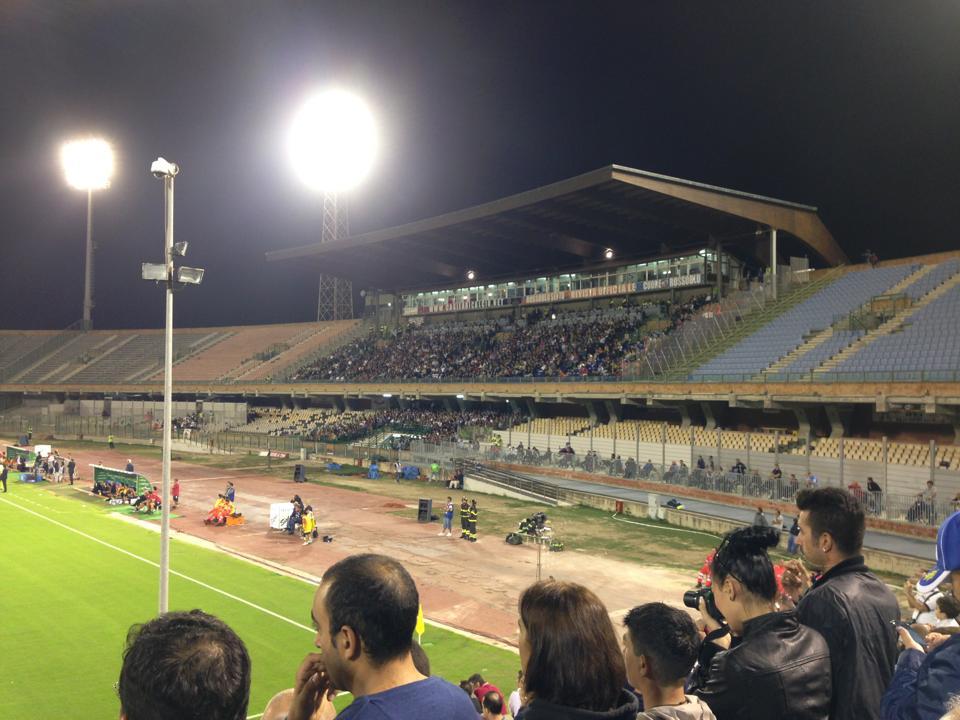 sant elia tribuna interno piena