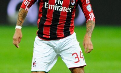 de jong milan tris ifa