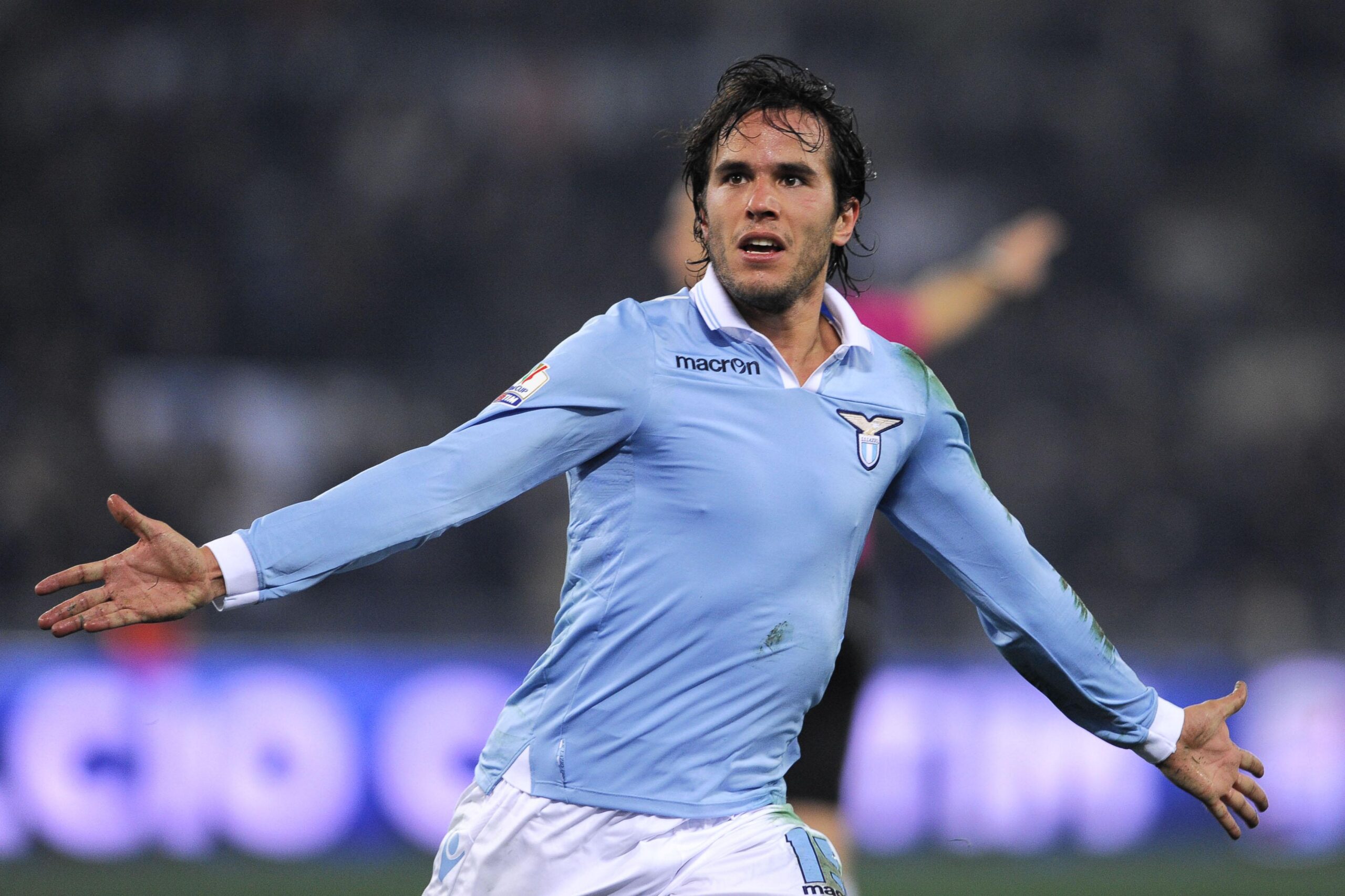 gonzalez alvaro casa lazio 2013 (esultanza) ifa scaled