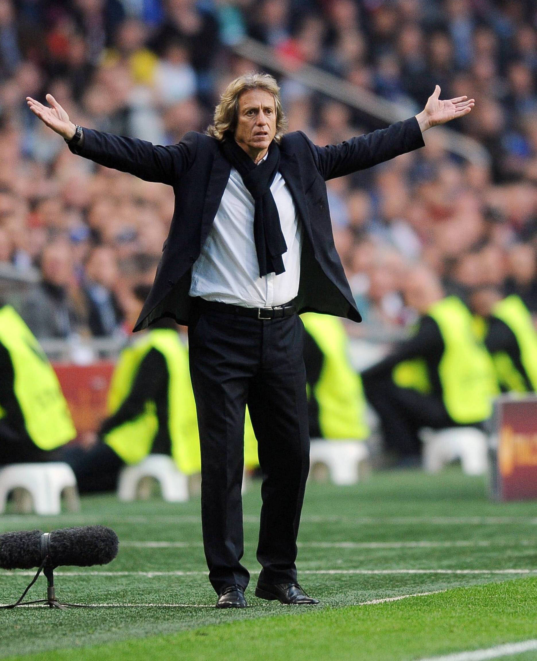 jorge jesus benfica 2013 (bordo campo) ifa