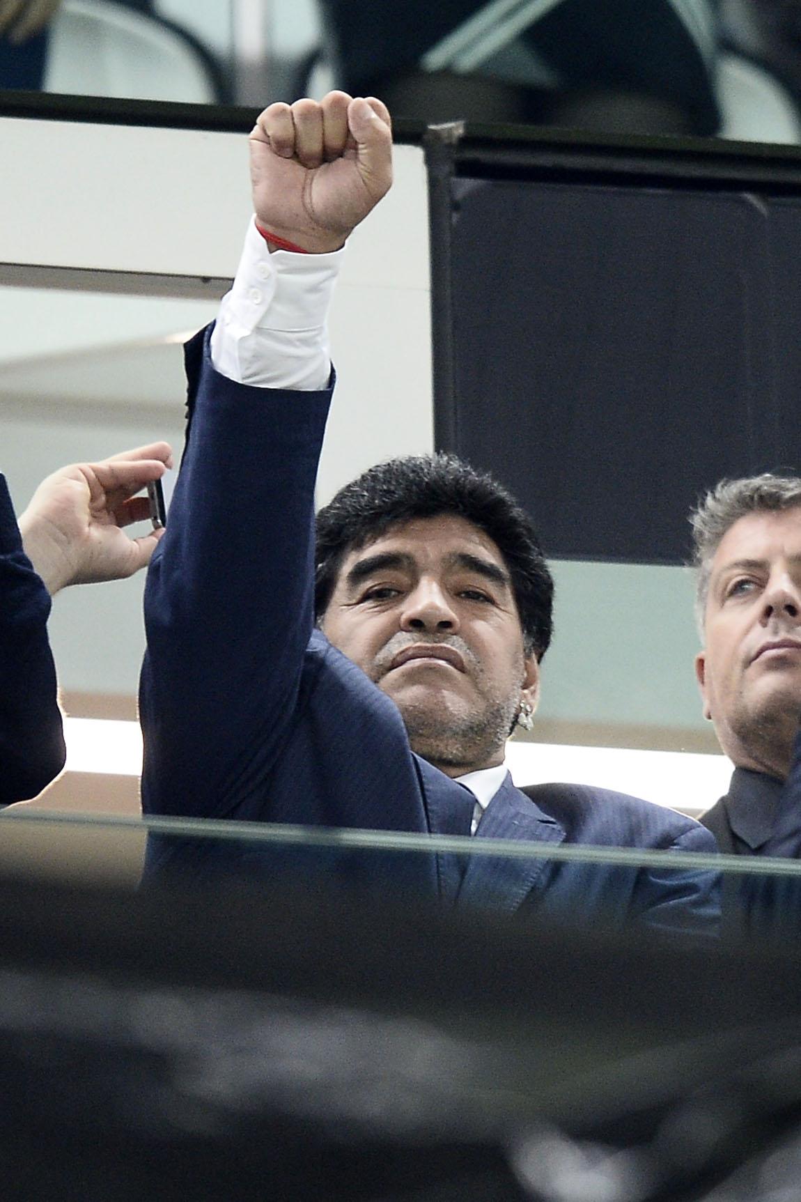 maradona tribuna maggio 2014 ifa