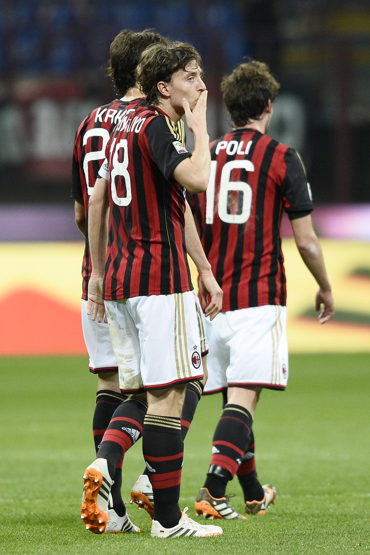 montolivo esulta bacio milan aprile 2014 ifa