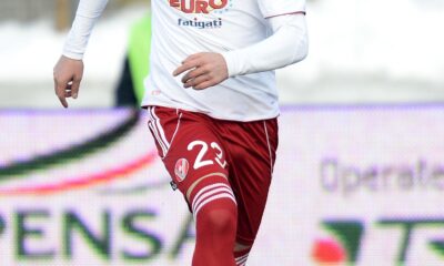 nadarevic varese maglia bianca 2012 ifa