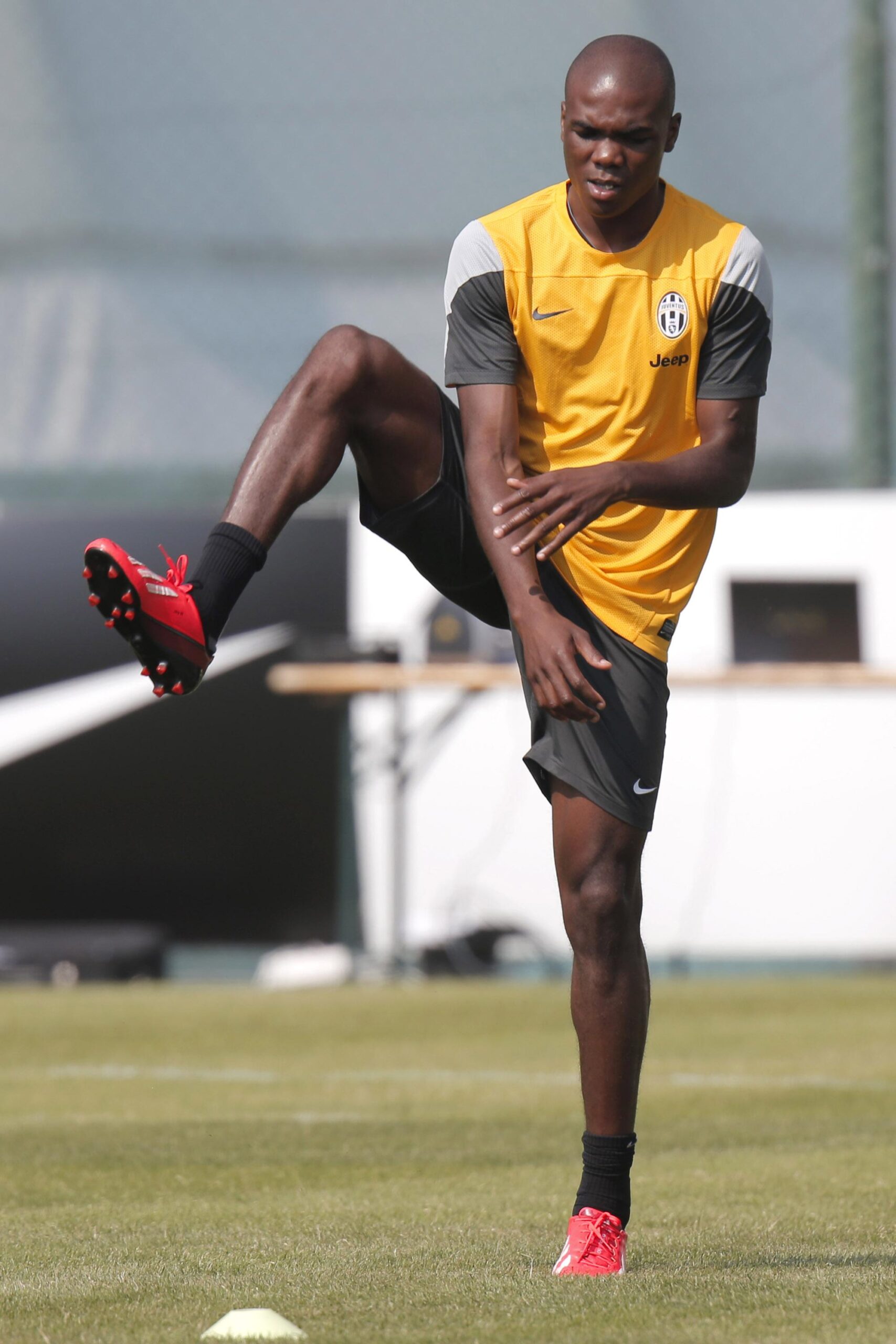 ogbonna angelo ritiro juventus 2013 allenamento ifa scaled