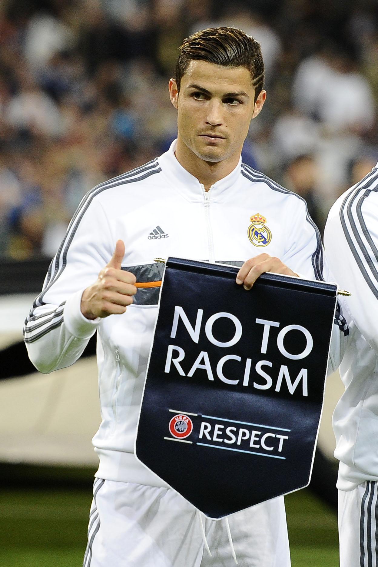 razzismo ronaldo cristiano 2013 ifa