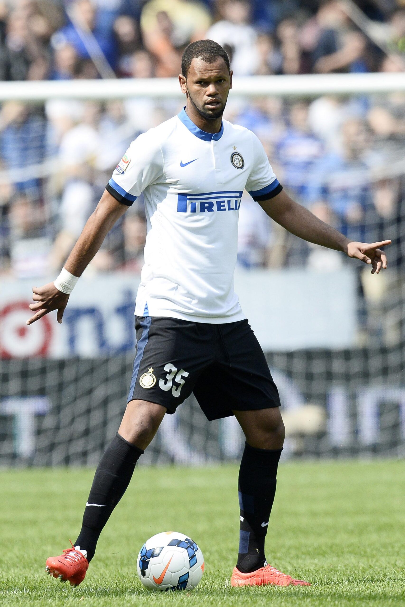 rolando inter away aprile 2014 ifa scaled