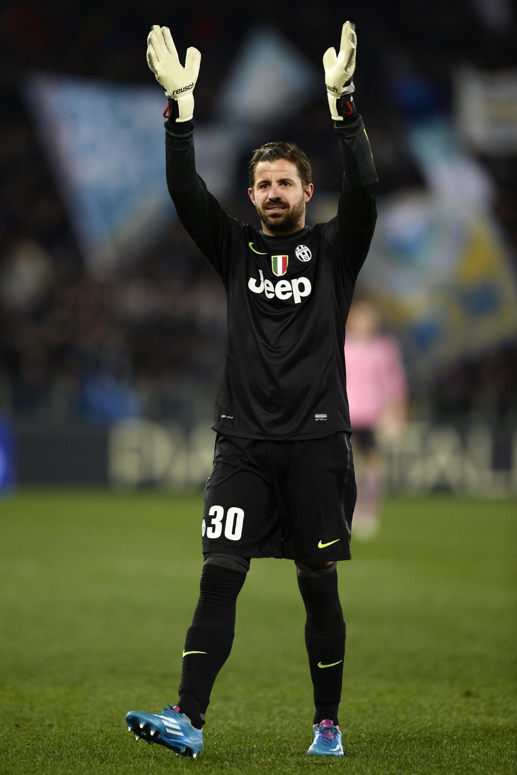 storari applaude juventus gennaio 2014 ifa scaled