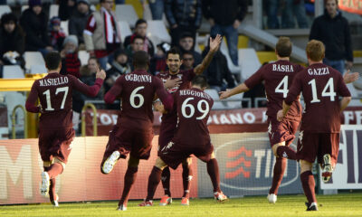 torino esulta maglia granata 2012 ifa