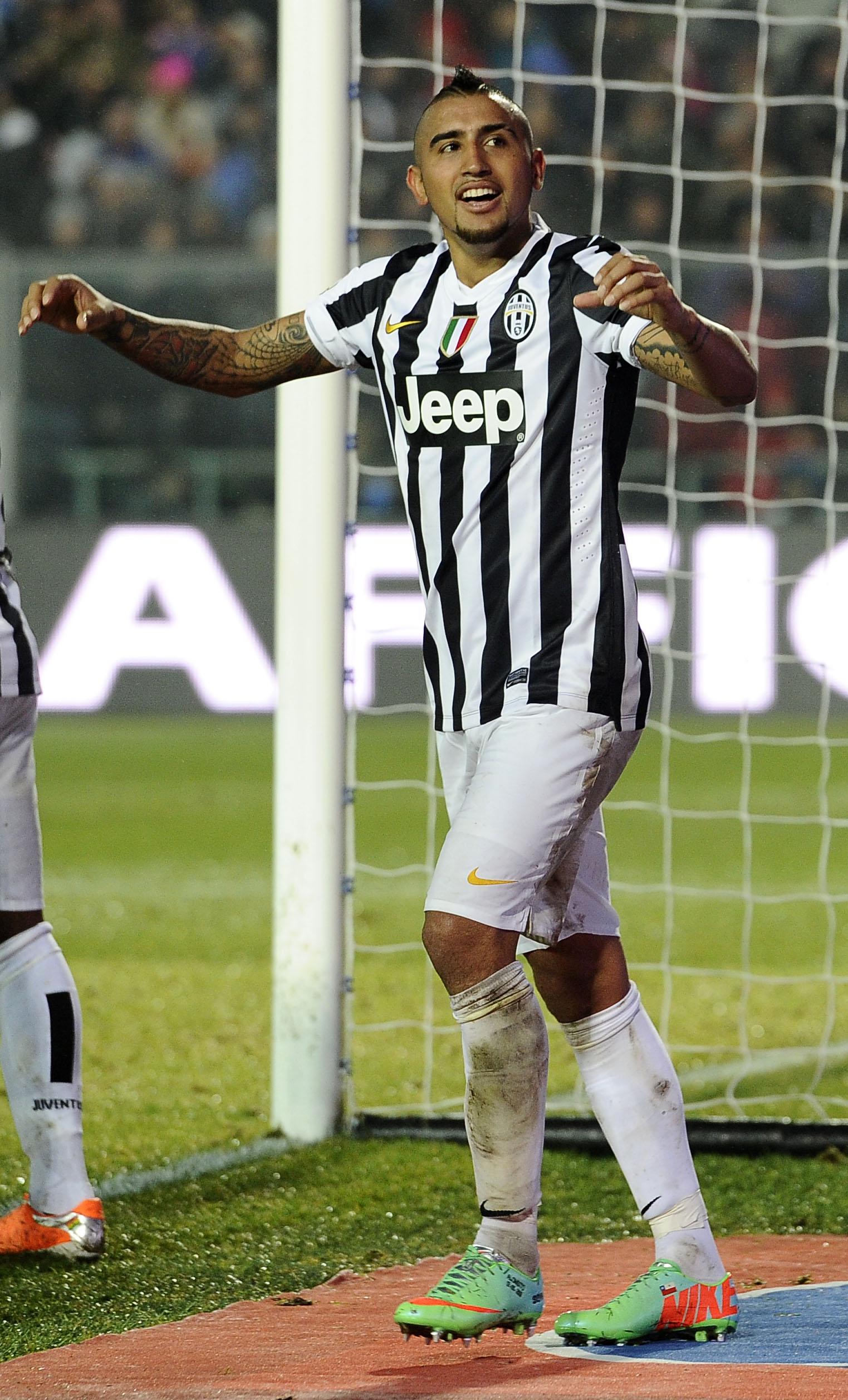 vidal esulta corre juventus 2013 ifa